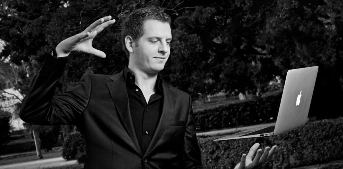 Rafa Tamarit – Interactive Magic Shows for Events in Spain